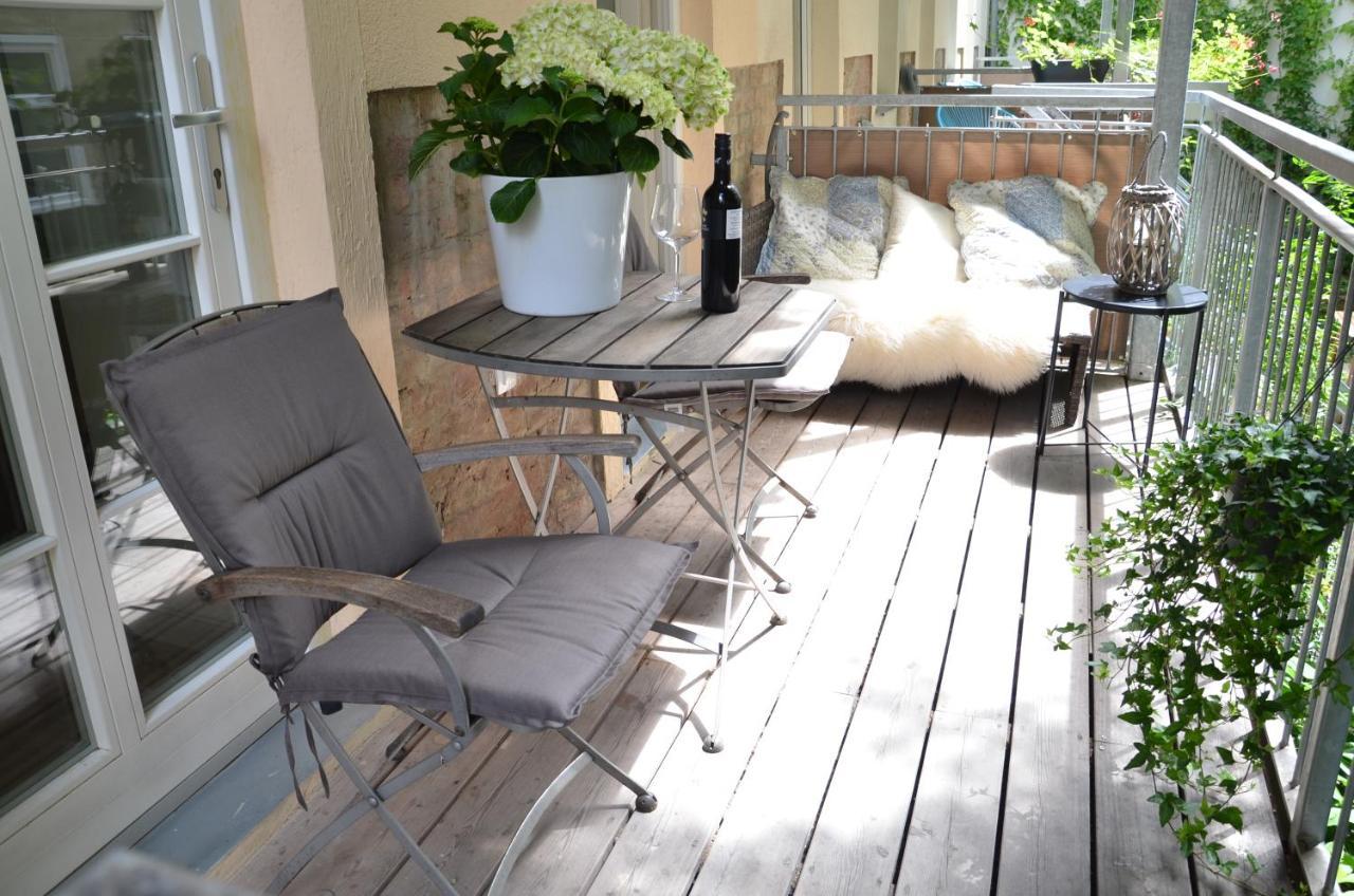 Central Vienna Apartment With Garden View Εξωτερικό φωτογραφία